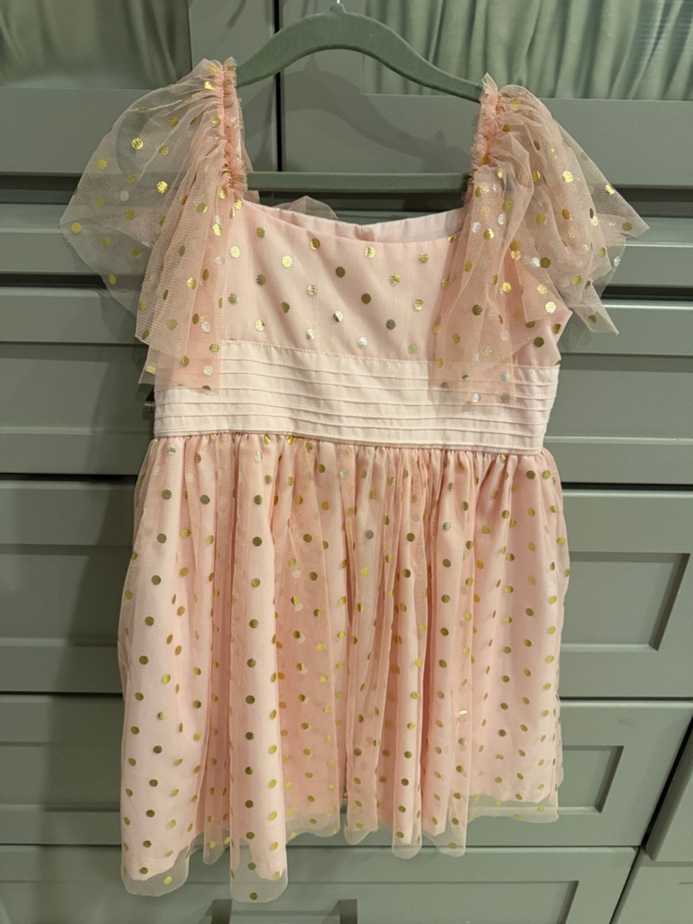 Cute heads Pink Tulle Dress with Gold Polka Dots